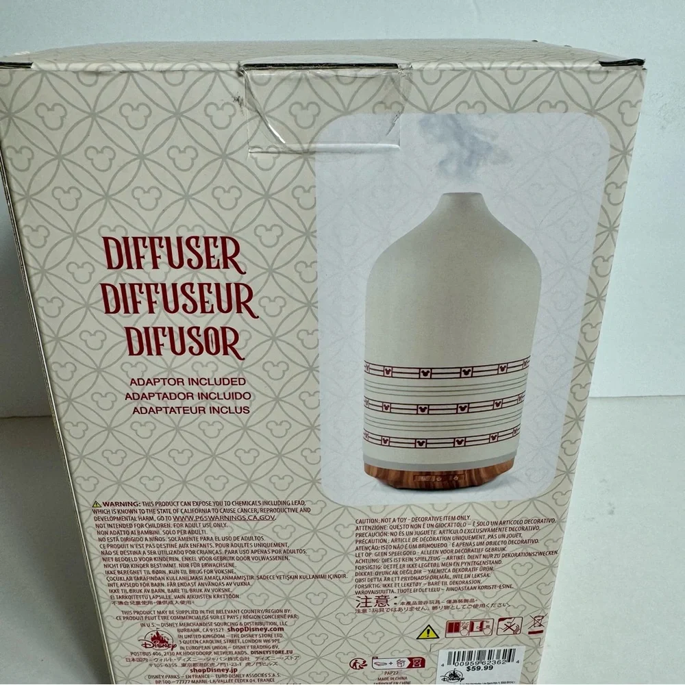 NWT. Disney Parks Homestead Home Scent Collection Mickey Mouse Diffuser.